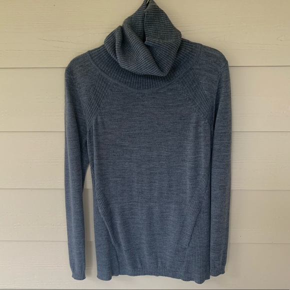 lululemon athletica Sweaters - Lululemon Sweat and Savasana Sweater sz 4